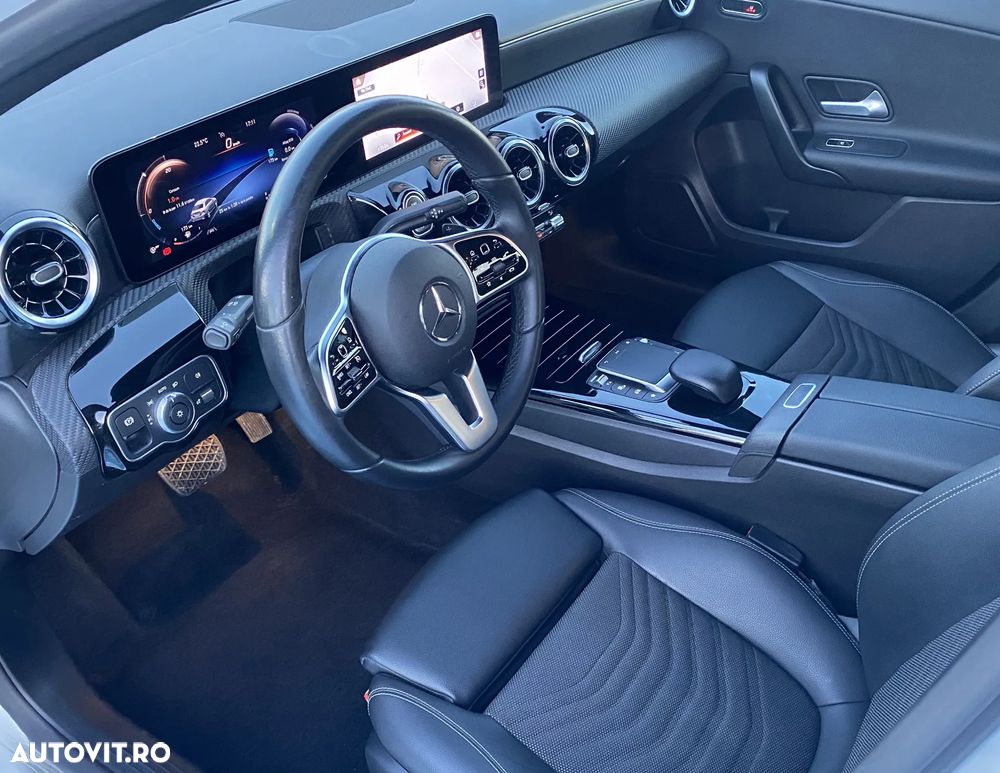 Mercedes-Benz A 200 7G-DCT - 15