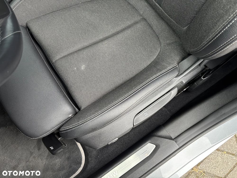 BMW Seria 2 218i sport - 14