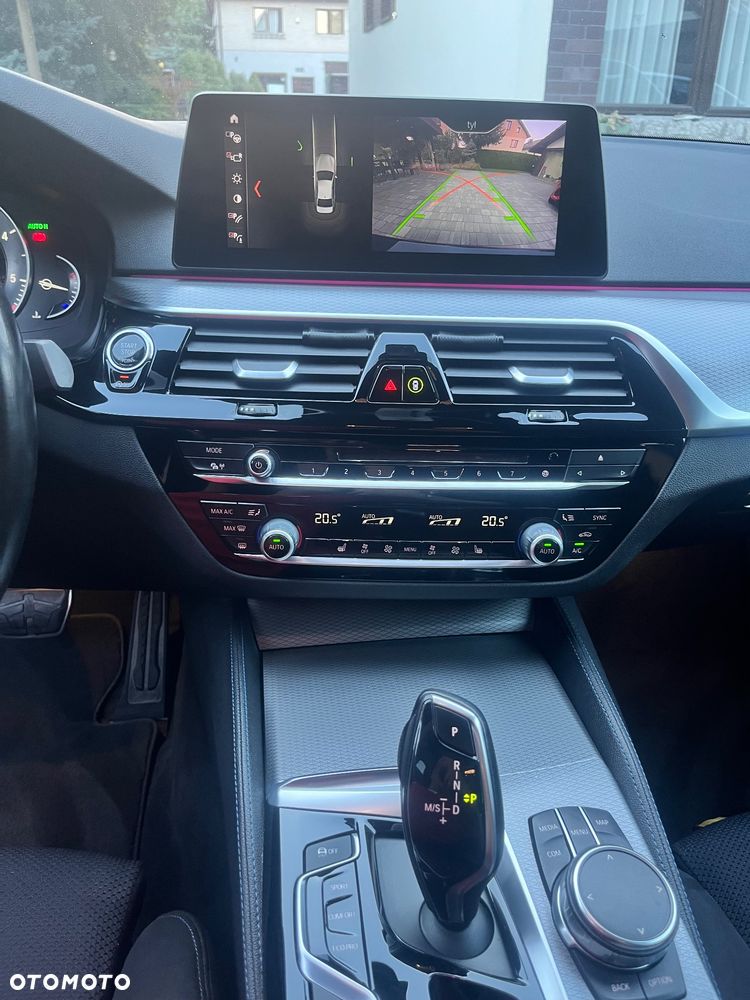 BMW Seria 5 520d xDrive M Sport sport - 20