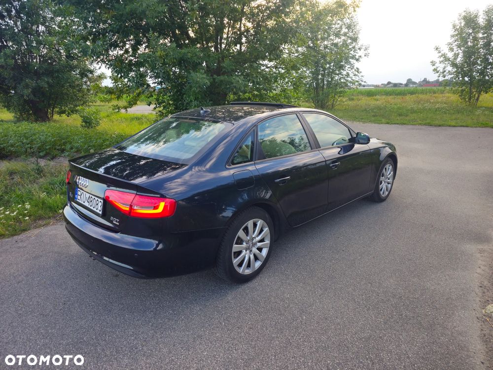Audi A4 Limousine 2.0 TFSI Quattro Line S tronic - 3