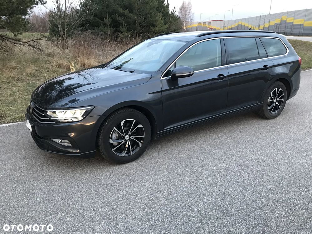 Volkswagen Passat 1.6 TDI SCR DSG Business - 5