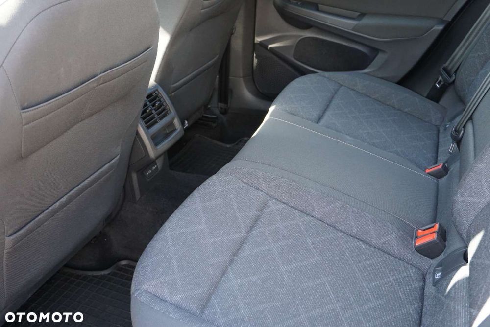 Volkswagen Golf - 19