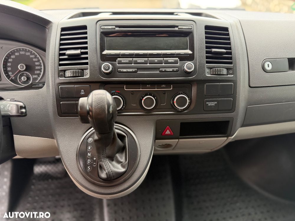 Volkswagen Transporter - 13