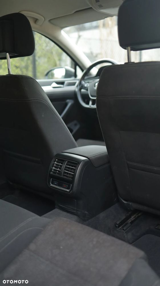 Volkswagen Passat 2.0 TDI BMT Comfortline - 16
