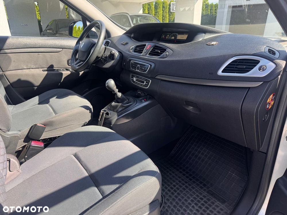 Renault Scenic 1.5 dCi Tech Run - 12