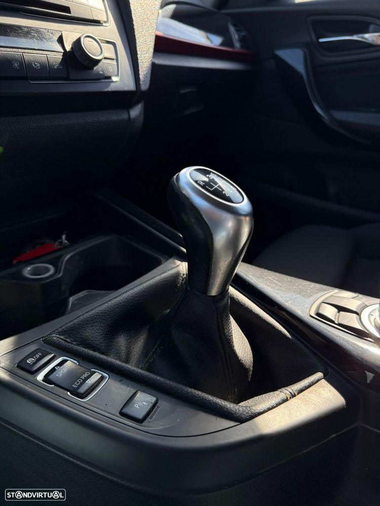 BMW 116 d Sport Line - 4