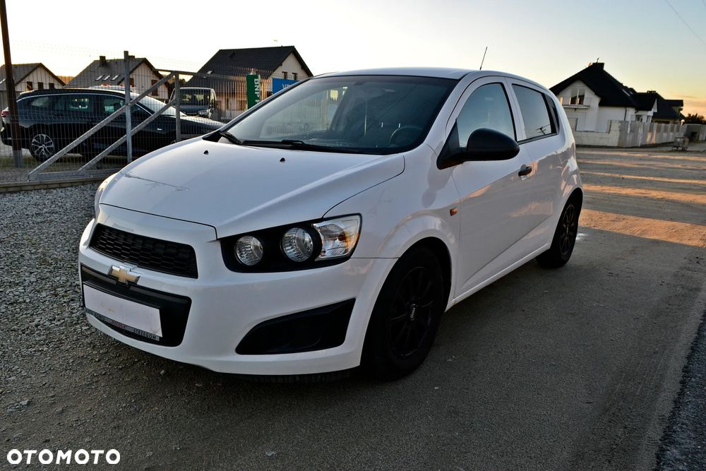 Chevrolet Aveo 1.2 LS+ - 1