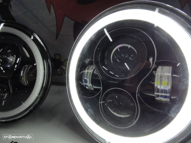 Faróis FULL LED CREE de 7 polegadas com médios, maximos, Angel eyes e pisca em led fundo preto, compatíveis com Hummer, Jeep Wrangler JK TJ LJ, Land Rover Defender, Mercedes classe G W463, Nissan, Suzuki, veículos 4x4, Harley Davidson. - 15