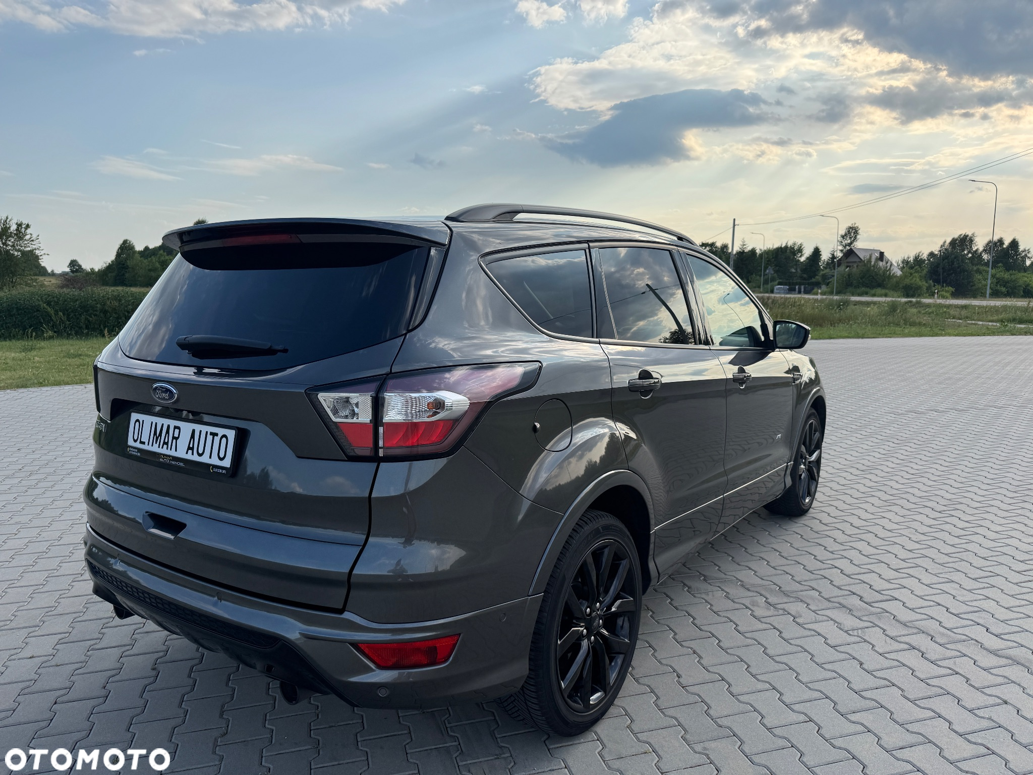 Ford Kuga 2.0 TDCi 4x4 ST-Line - 6