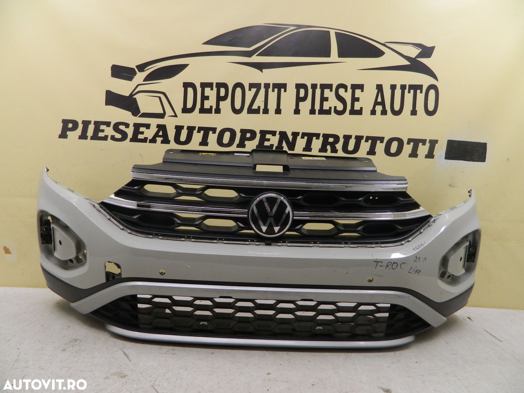 Bara fata VW T-Roc facelift, 2021, 2022, 2023, cod origine 2GA807221Q. - 1