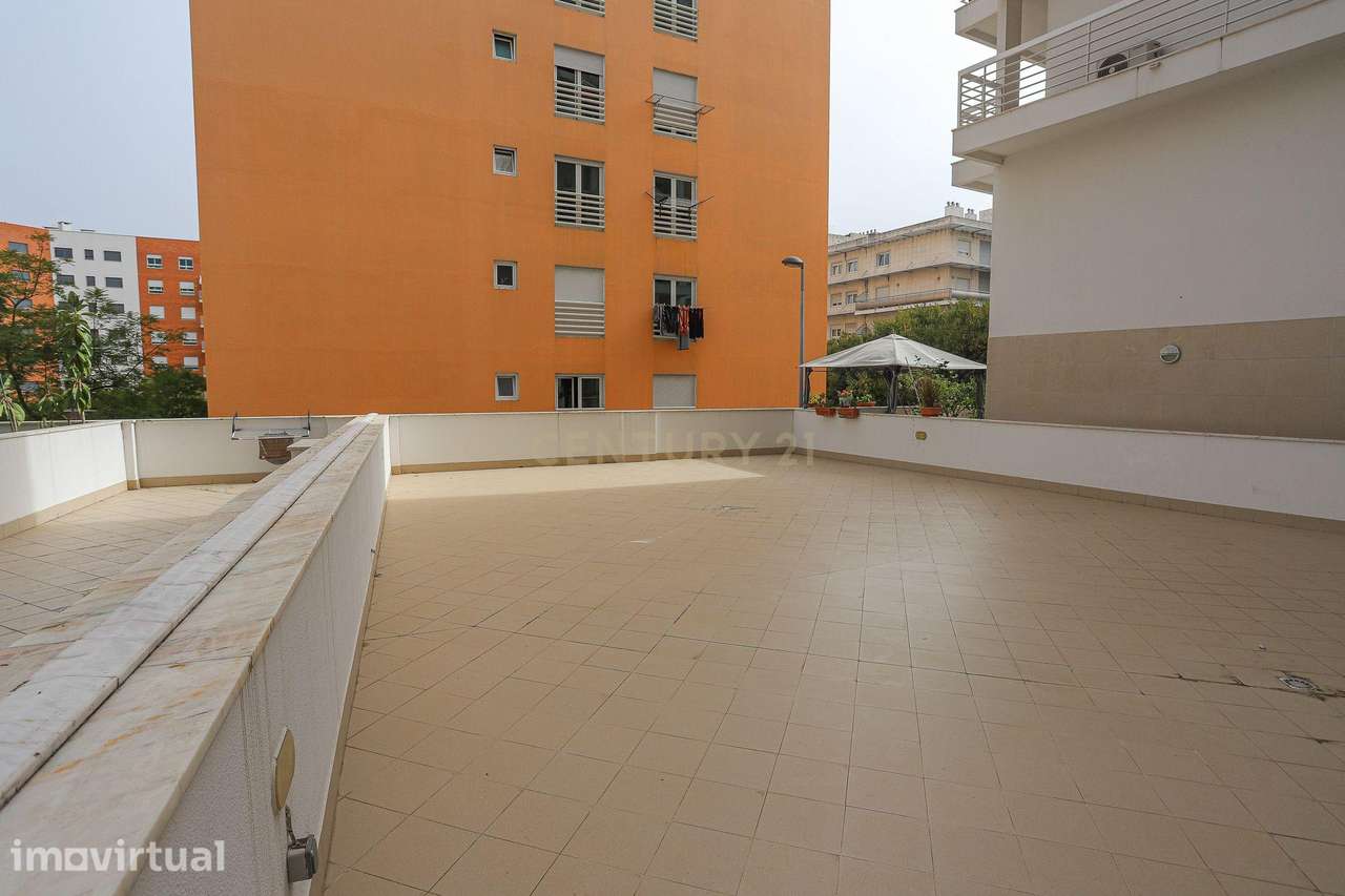 T3 para Arrendamento no Parque das Nações com Terraço de 41 m² - Grande imagem: 2/30