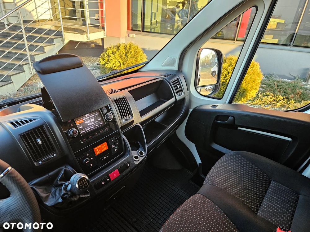 Peugeot BOXER L4H3 2.2HDI 165KM - 21