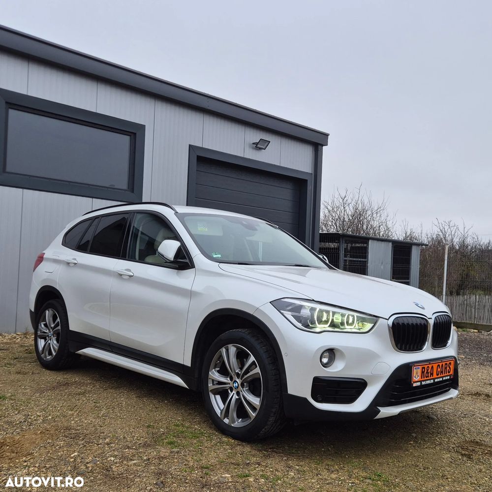 BMW X1 xDrive20d Aut. Sport Line - 4