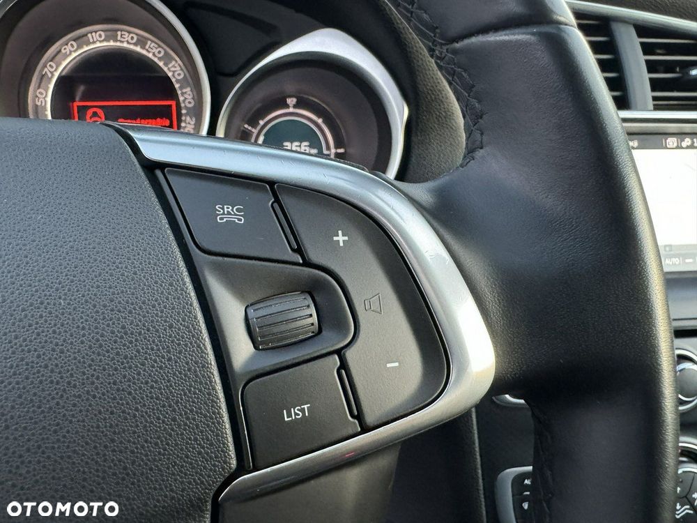 DS Automobiles DS 4 - 23