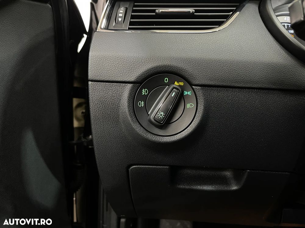 Skoda Octavia 1.5 TSI ACT DSG Style - 26