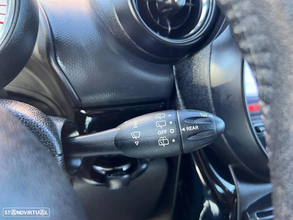 MINI Paceman Cooper D - 28