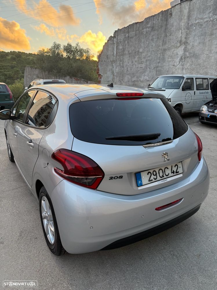 Peugeot 208 1.2 PureTech Active - 14