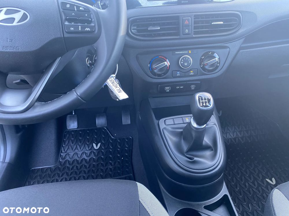 Hyundai i10 1.2 Modern - 12