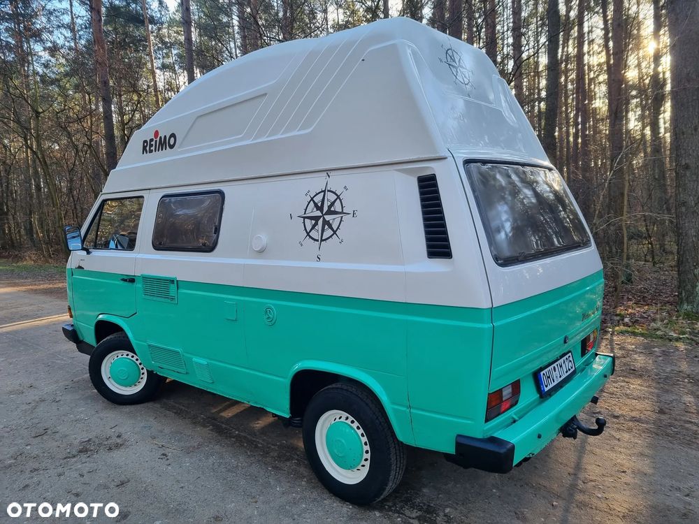 Volkswagen Transporter - 40