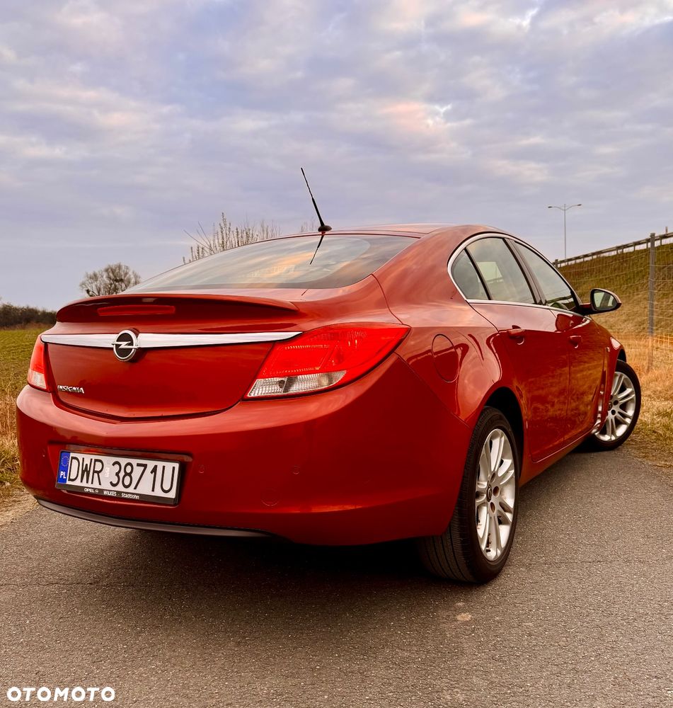 Opel Insignia 1.8 - 10