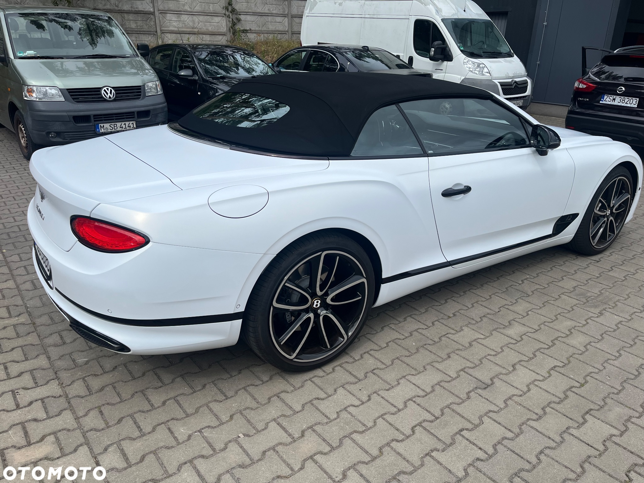 Bentley Continental GT New Convertible - 13