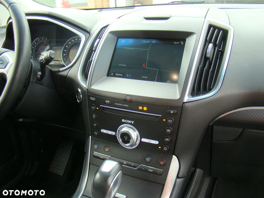 Ford Edge 2.0 TDCi Bi-Turbo 4x4 ST-LINE - 36