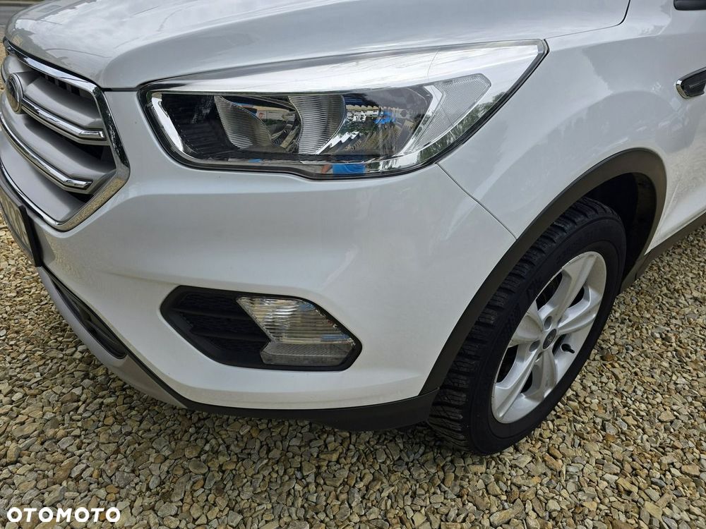 Ford Kuga - 31