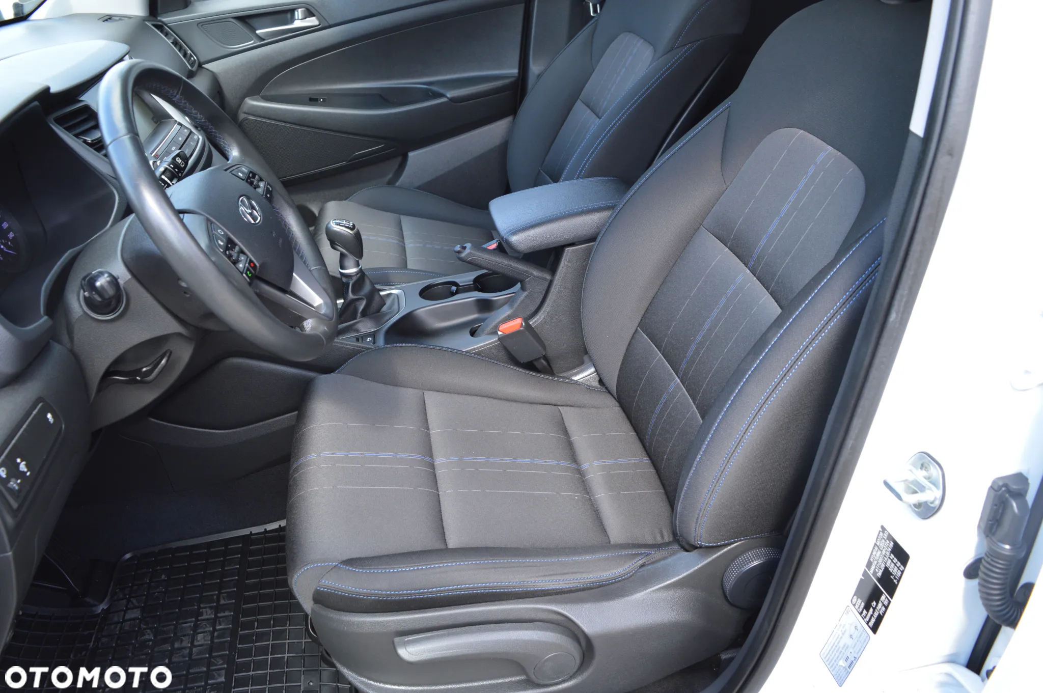 Hyundai Tucson 1.6 GDi 2WD Pure - 18