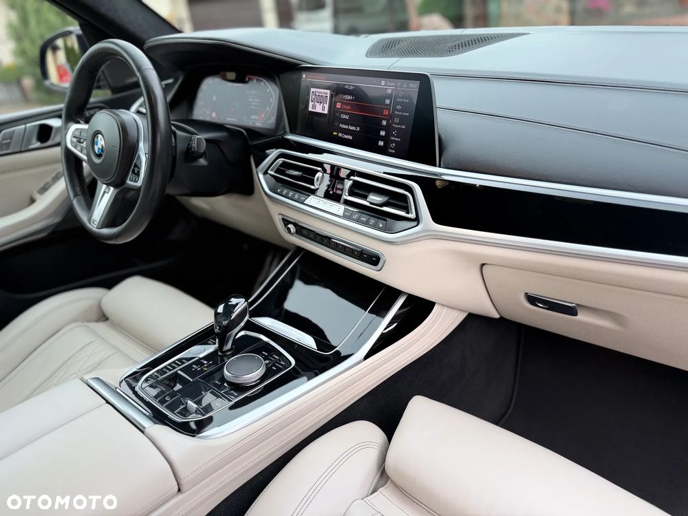 BMW X7 - 35