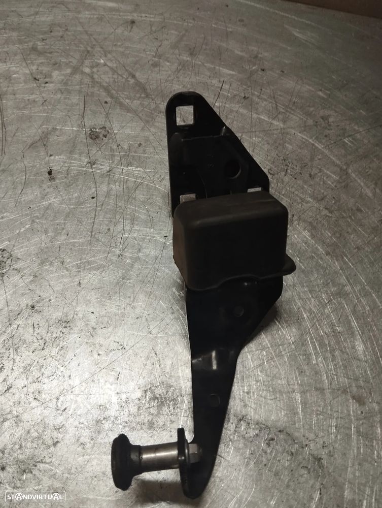 GUIA DA PORTA DE CORRER DIREITA RENAULT MASTER III - INFERIOR / SUPERIOR - 6