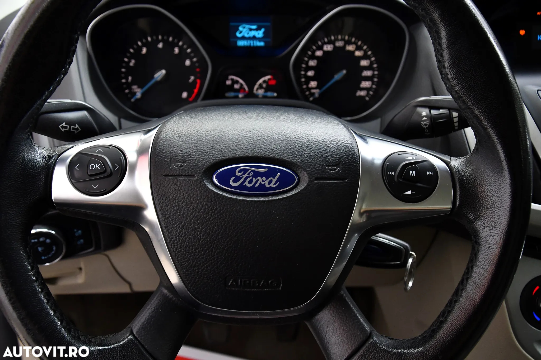 Ford Focus 1.0 EcoBoost Start-Stopp-System Trend - 11