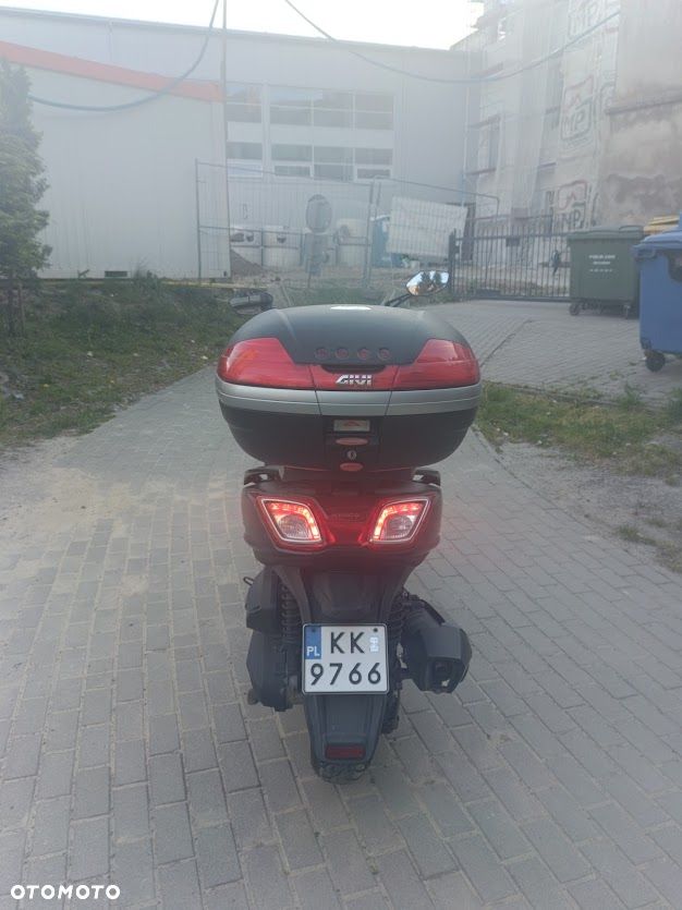 Kymco Downtown - 4