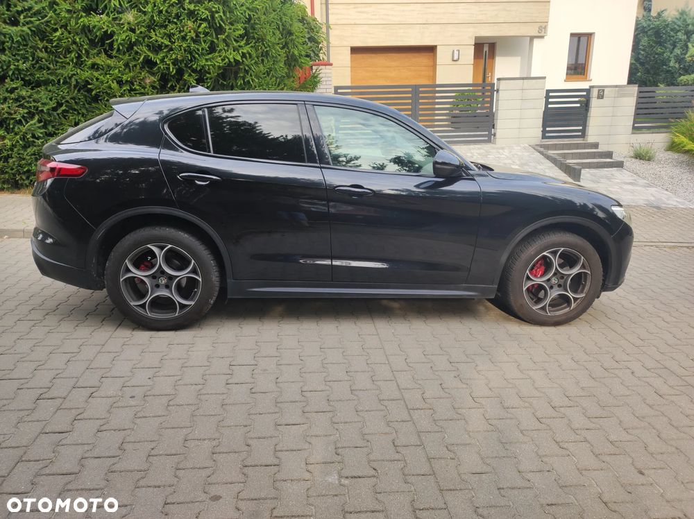 Alfa Romeo Stelvio 2.2 Diesel 16V AT8 Q4 Business - 5
