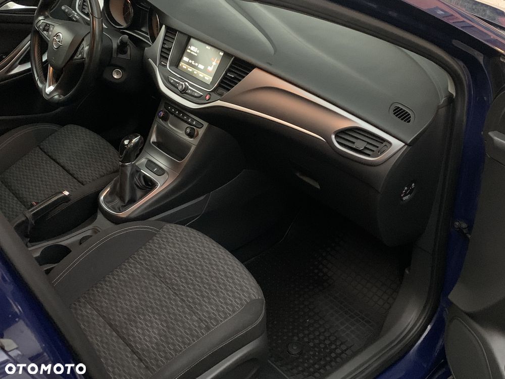 Opel Astra 1.6 CDTI Enjoy - 29