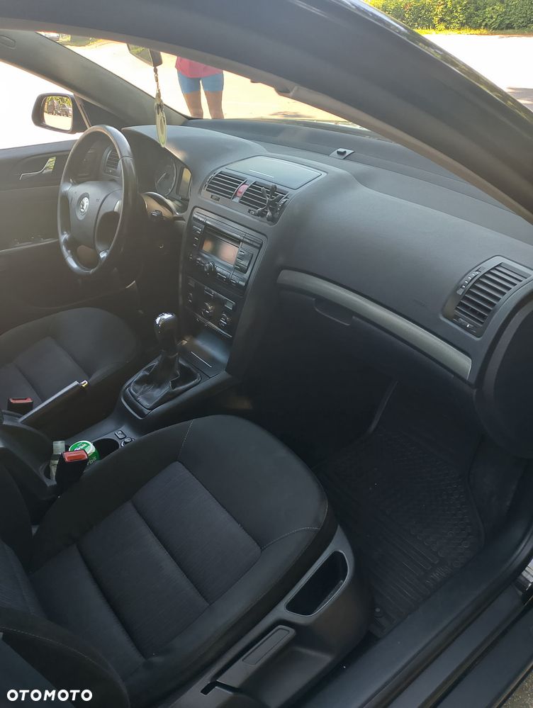 Skoda Octavia - 14