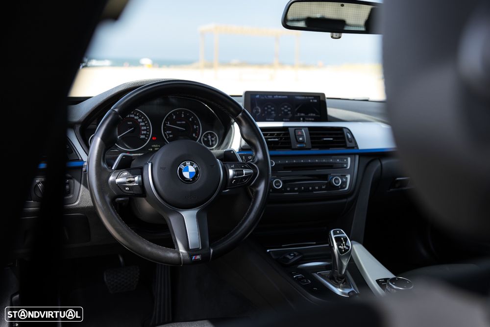 BMW 320 d Touring xDrive Pack M Auto - 14