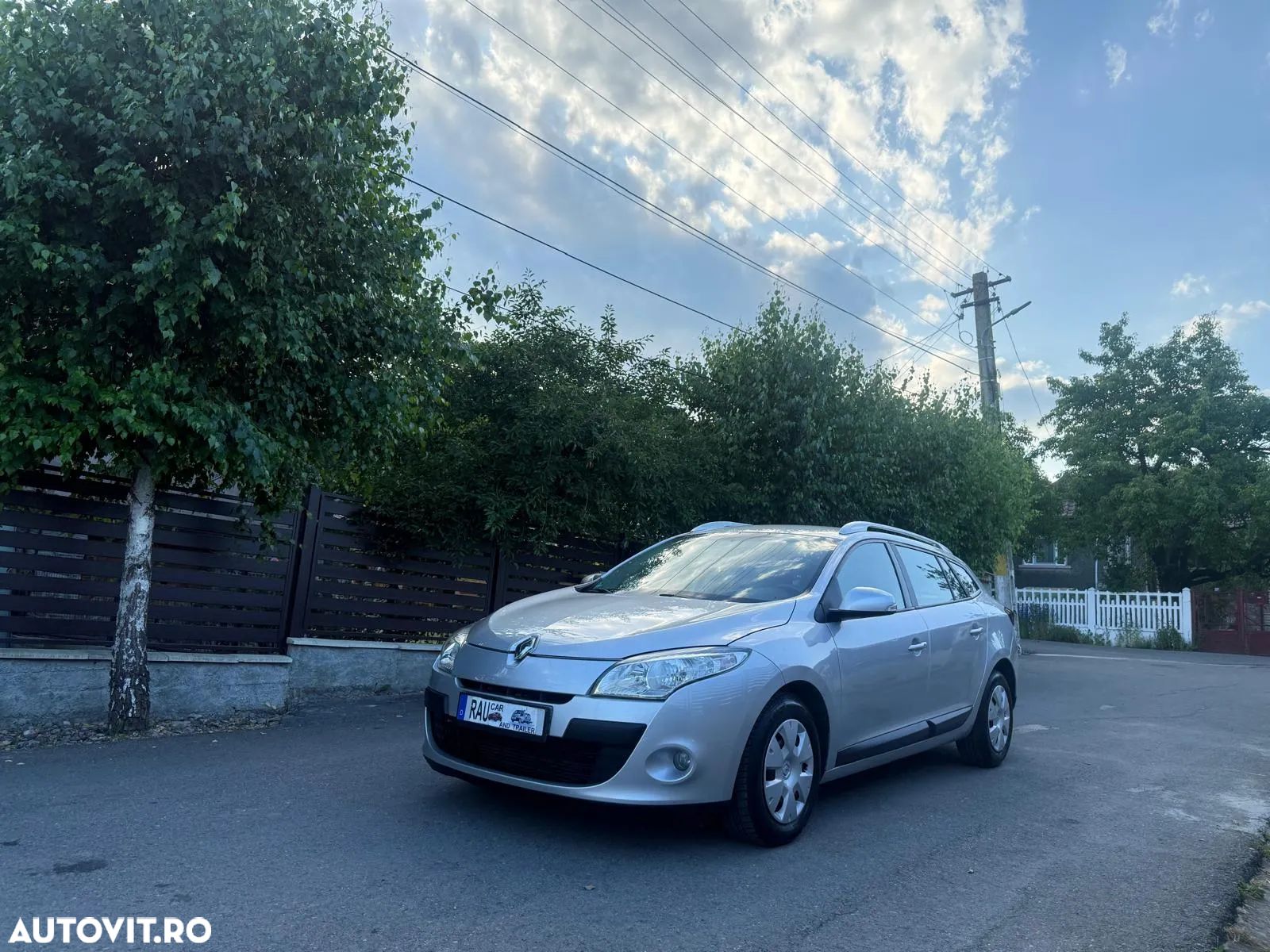 Renault Megane Estate 1.4 TCe Privilege - 1