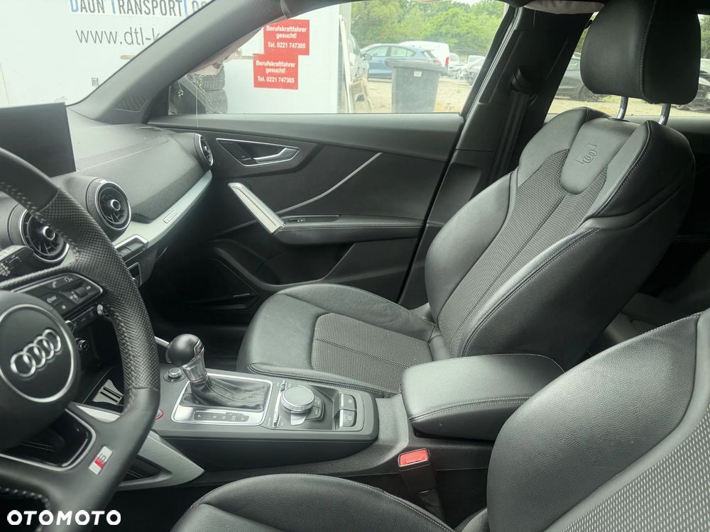 Audi SQ2 - 13