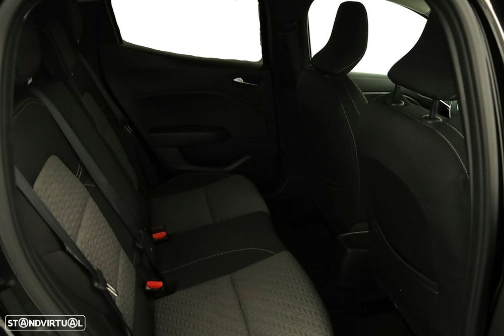 Renault Clio 1.0 TCe Evolution - 22