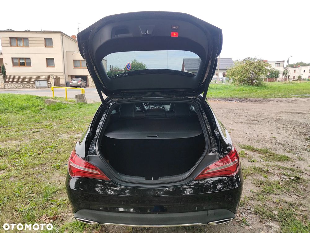 Mercedes-Benz CLA - 10