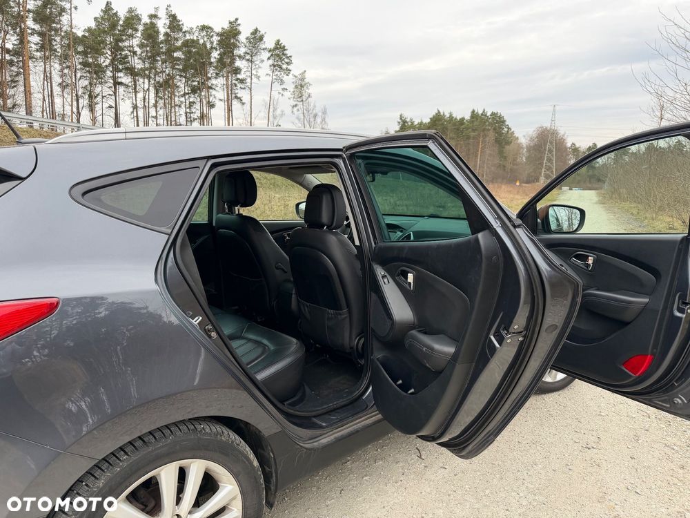 Hyundai ix35 1.7 CRDi Premium 2WD - 17