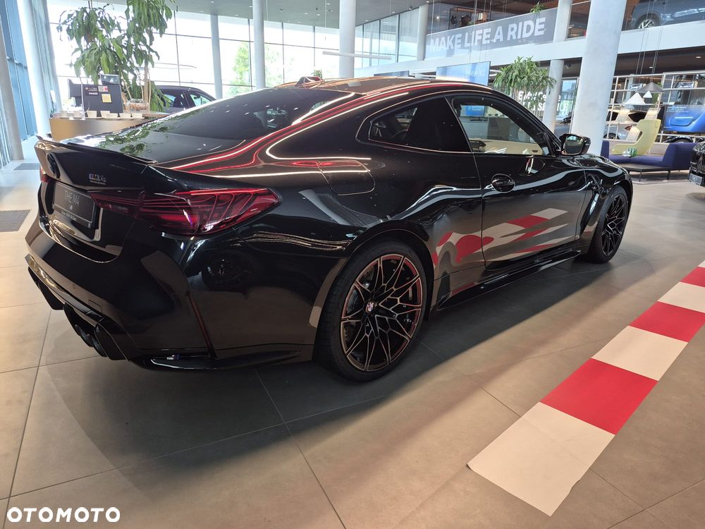 BMW M4 - 4