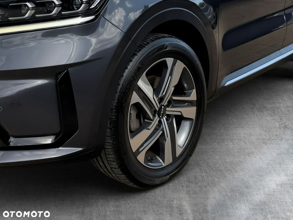 Kia Sorento - 10