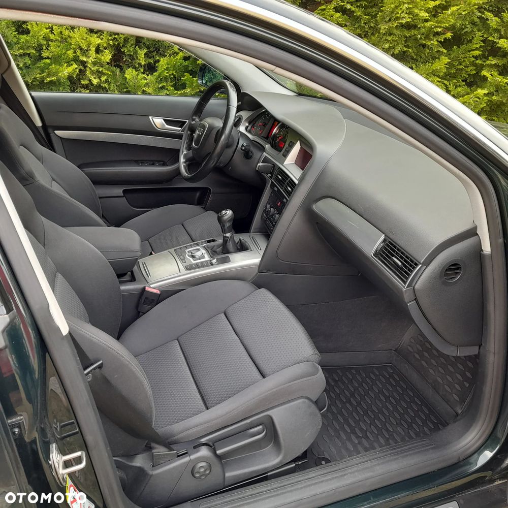 Audi A6 Avant - 11