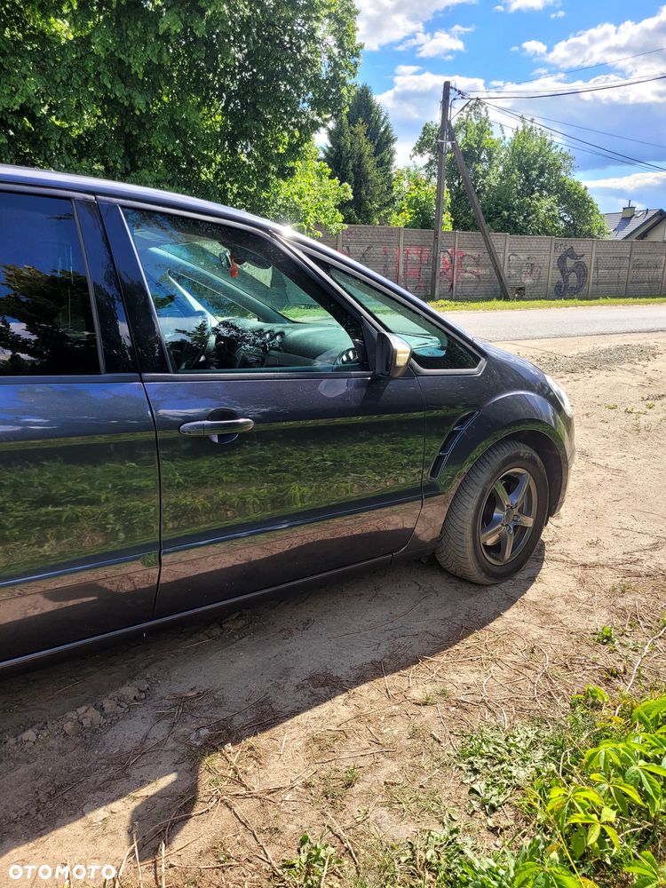 Ford S-Max - 7