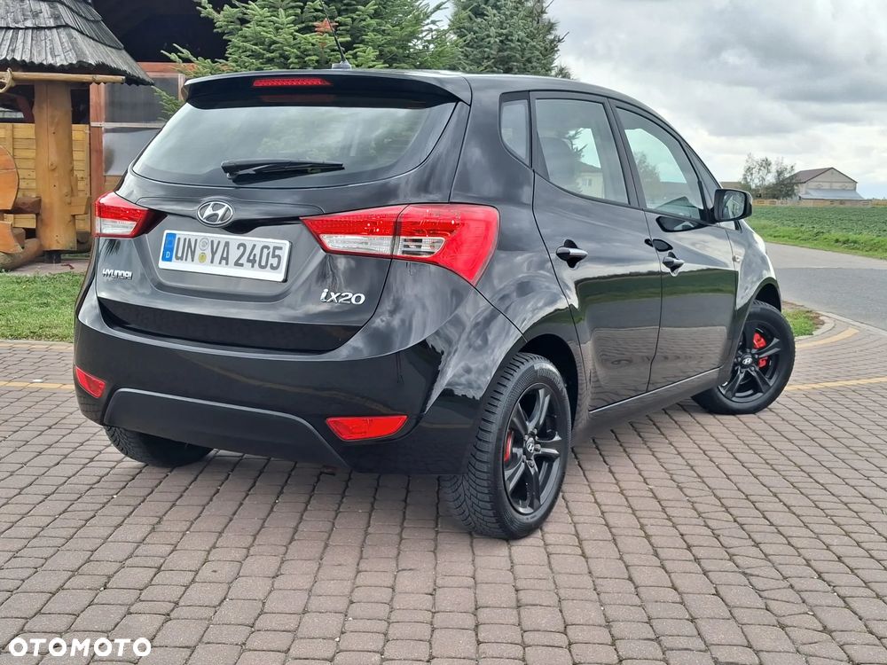 Hyundai ix20 1.4 UEFA EURO 2012 Edition - 10
