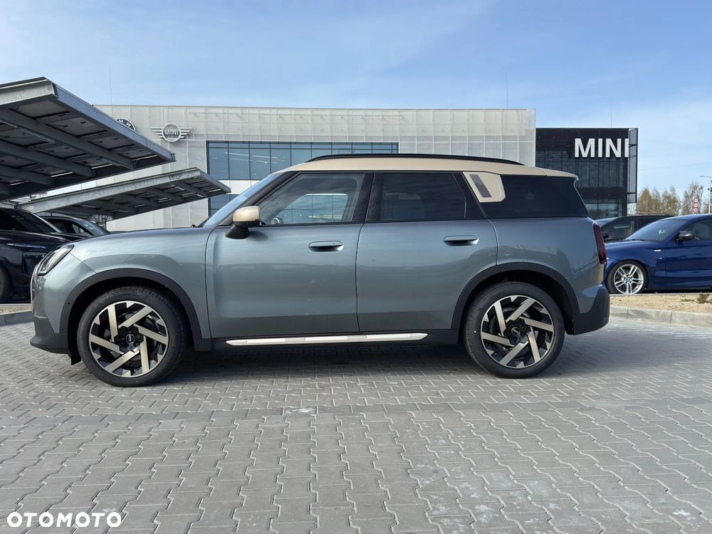 MINI Countryman C mHEV Linia Favoured - 6