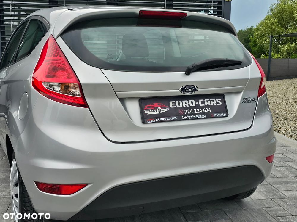 Ford Fiesta 1.25 Trend - 31