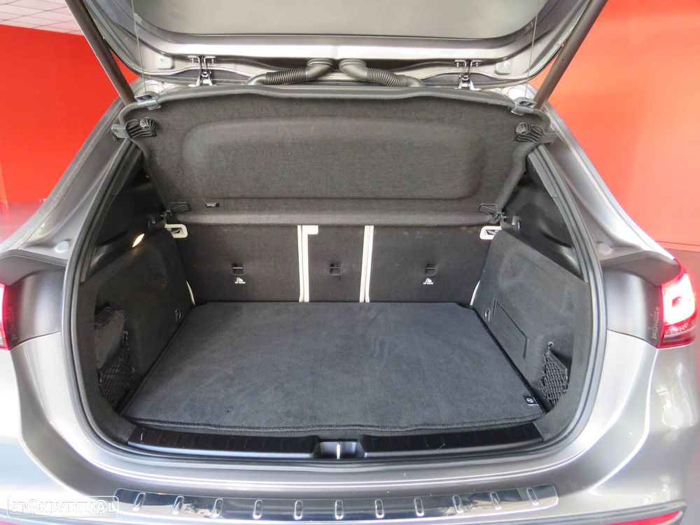 Mercedes-Benz GLA 180 d Style - 50