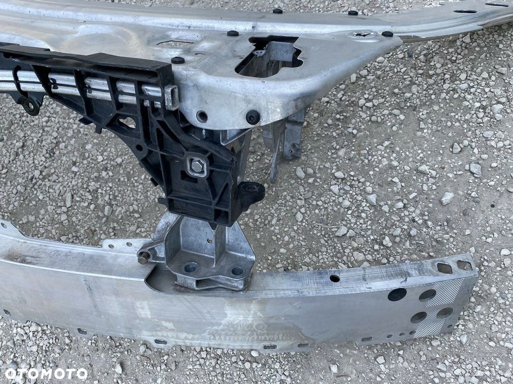 PAS PRZEDNI BELKA ZDERZAKA MERCEDES C W205 A2056204301 KOMPLETNY - 4